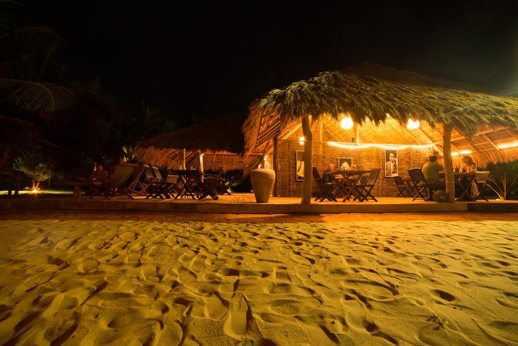 Bar Reef Resort Etalai Екстериор снимка